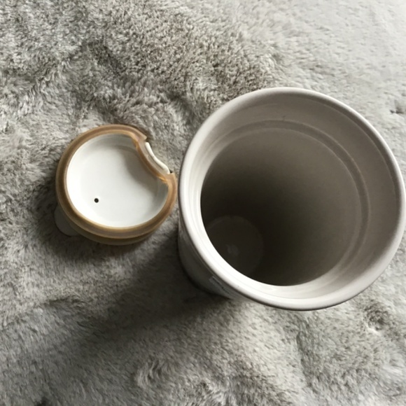 RAE DUNN ‘HELLO’ TALL DOUBLE WALL CERAMIC TRAVEL MUG - Picture 5 of 5